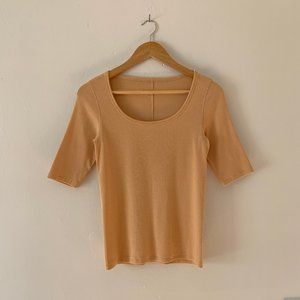 Everlane M Pima Micro-Rib Scoop Neck Tee Sesame